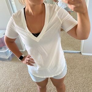 Lululemon white v neck T